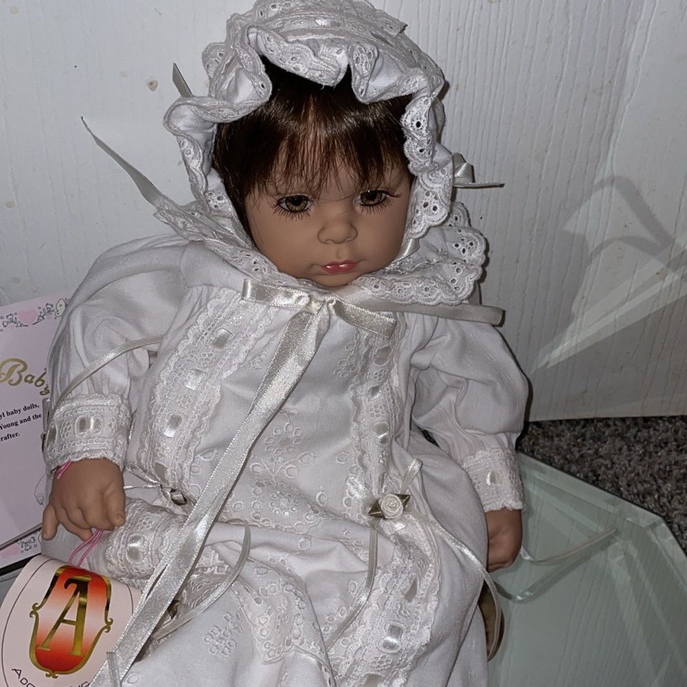 ADORA VINTAGE DOLL